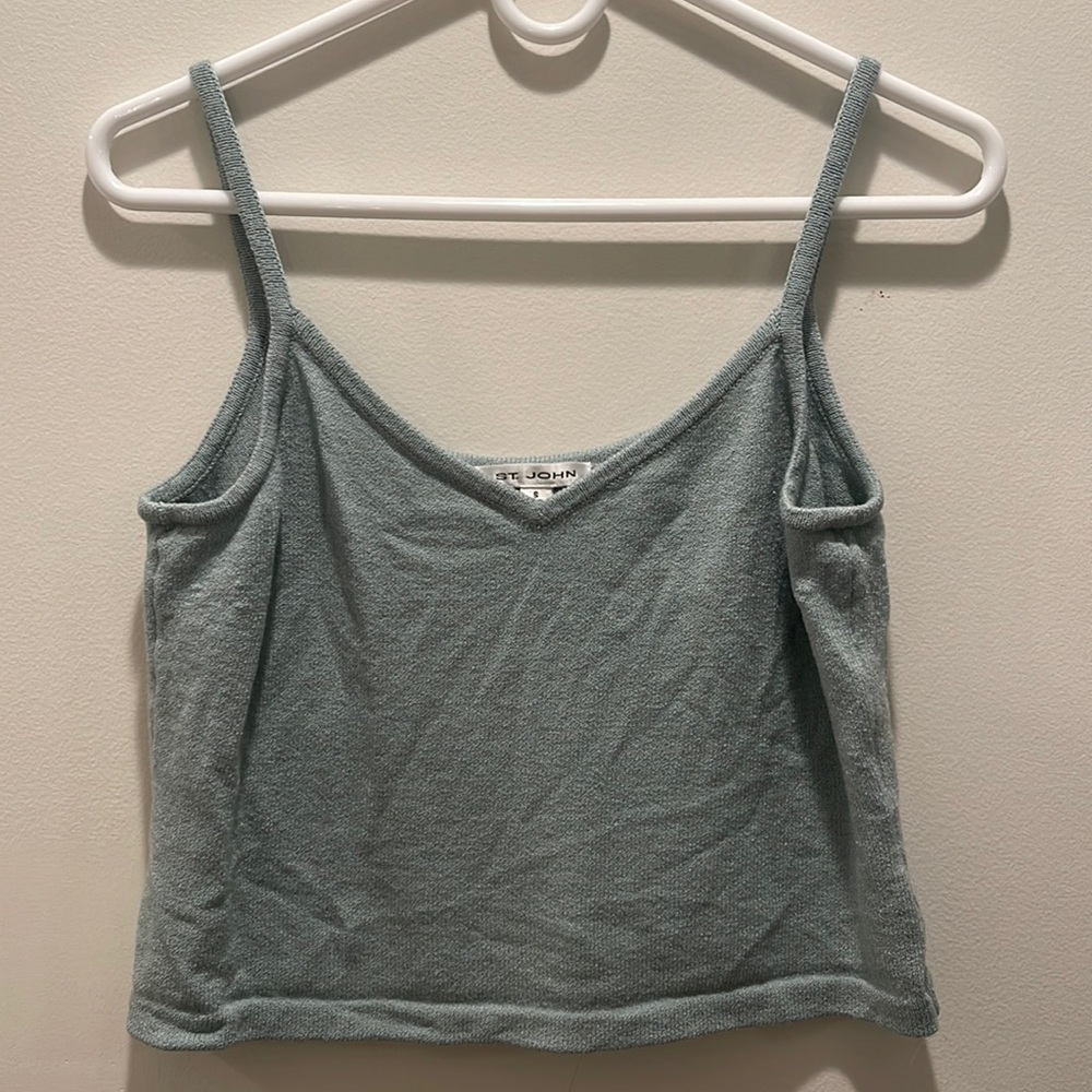 ST. JOHN Cropped V-Neck Tank